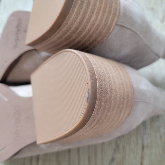 Seychelles Back Stage Suede Ankle Booties New In Box Sz 8 - Picture 7 of 9